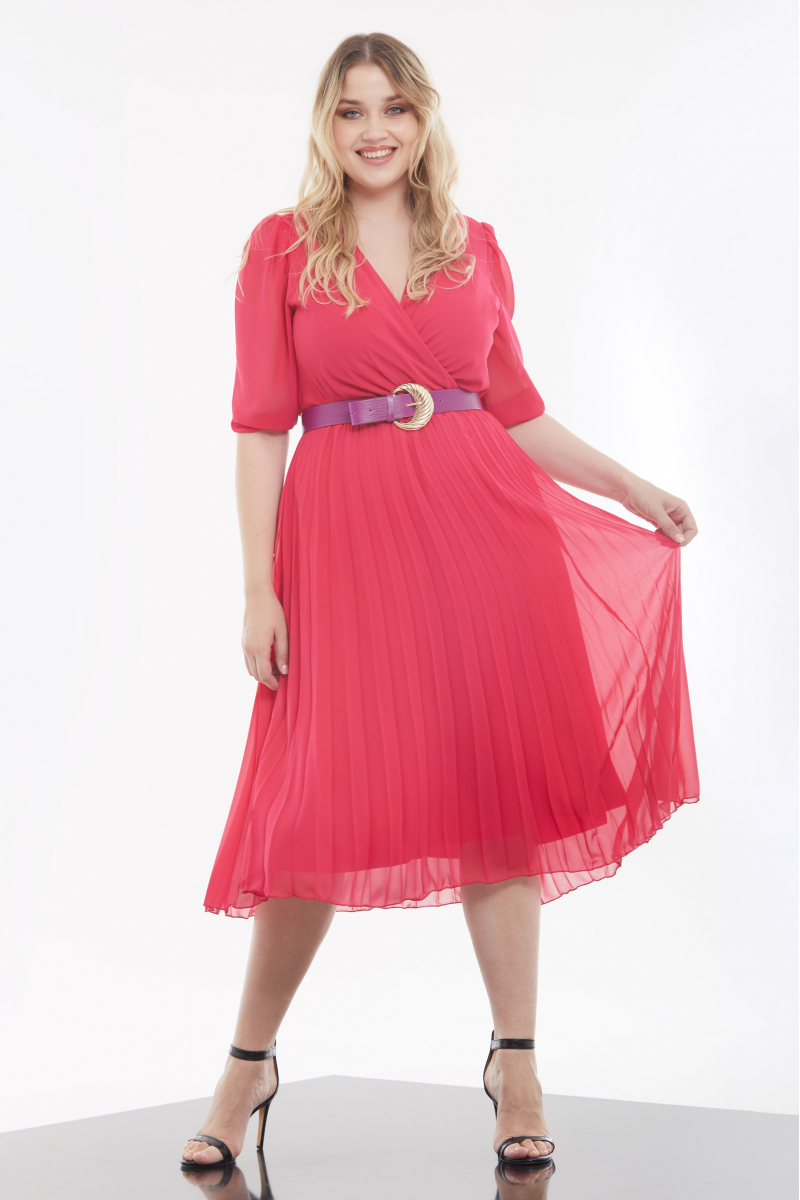 Red plus size chiffon 3/4 sleeve midi dress