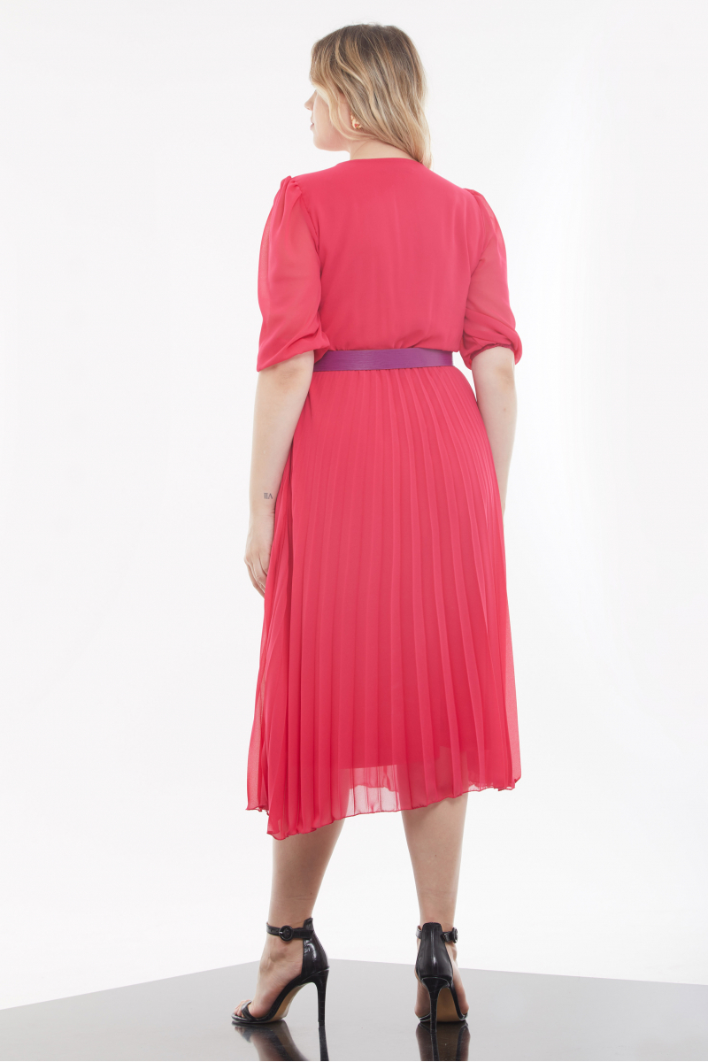 Red plus size chiffon 3/4 sleeve midi dress