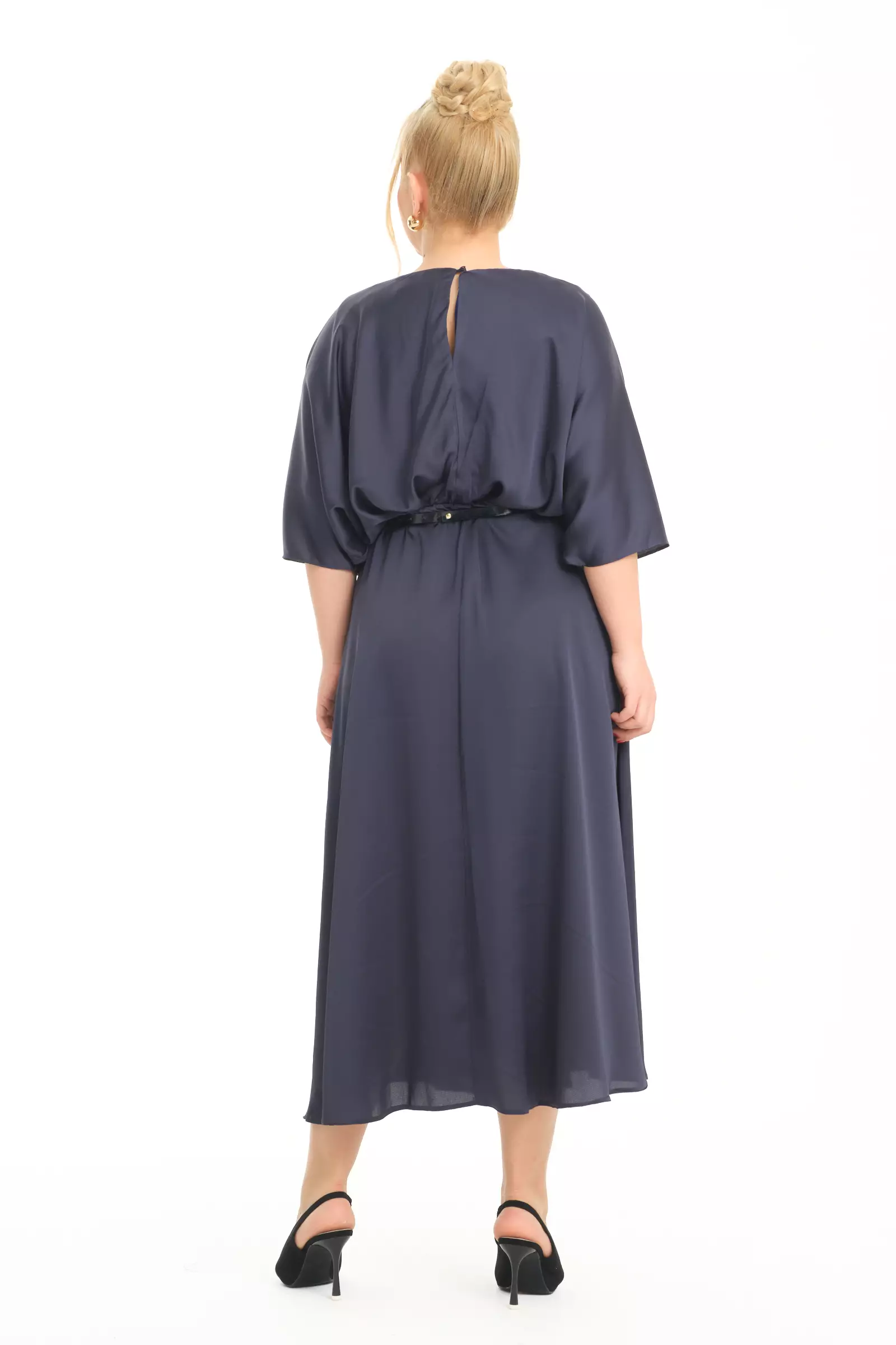 Navy blue plus size satin short sleeve midi dress