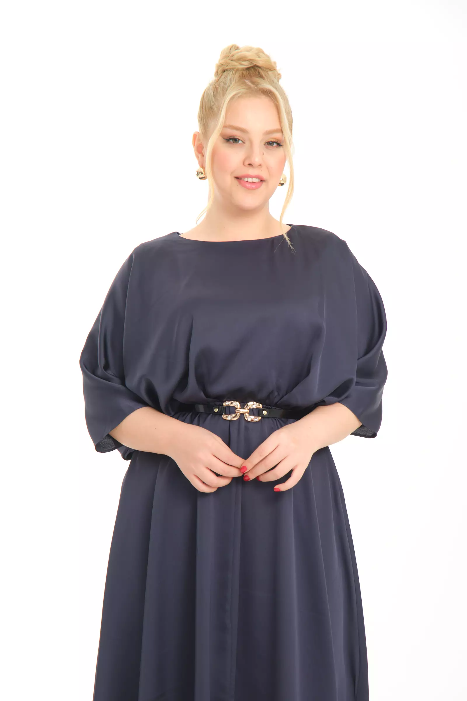 Navy blue plus size satin short sleeve midi dress
