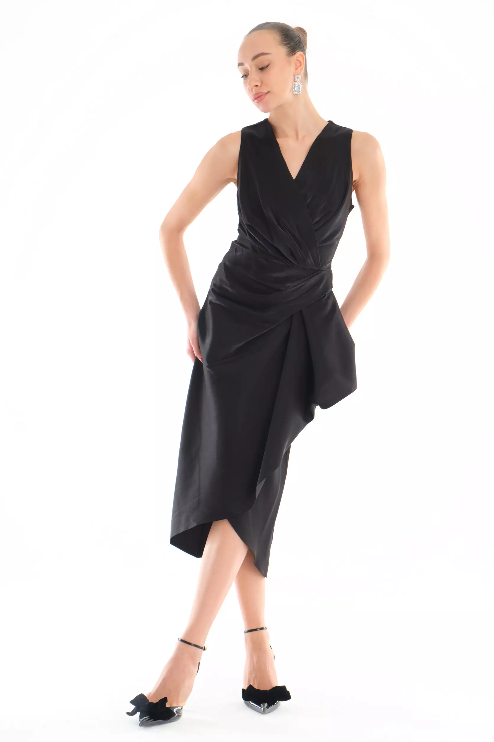 Black satin sleeveless midi dress