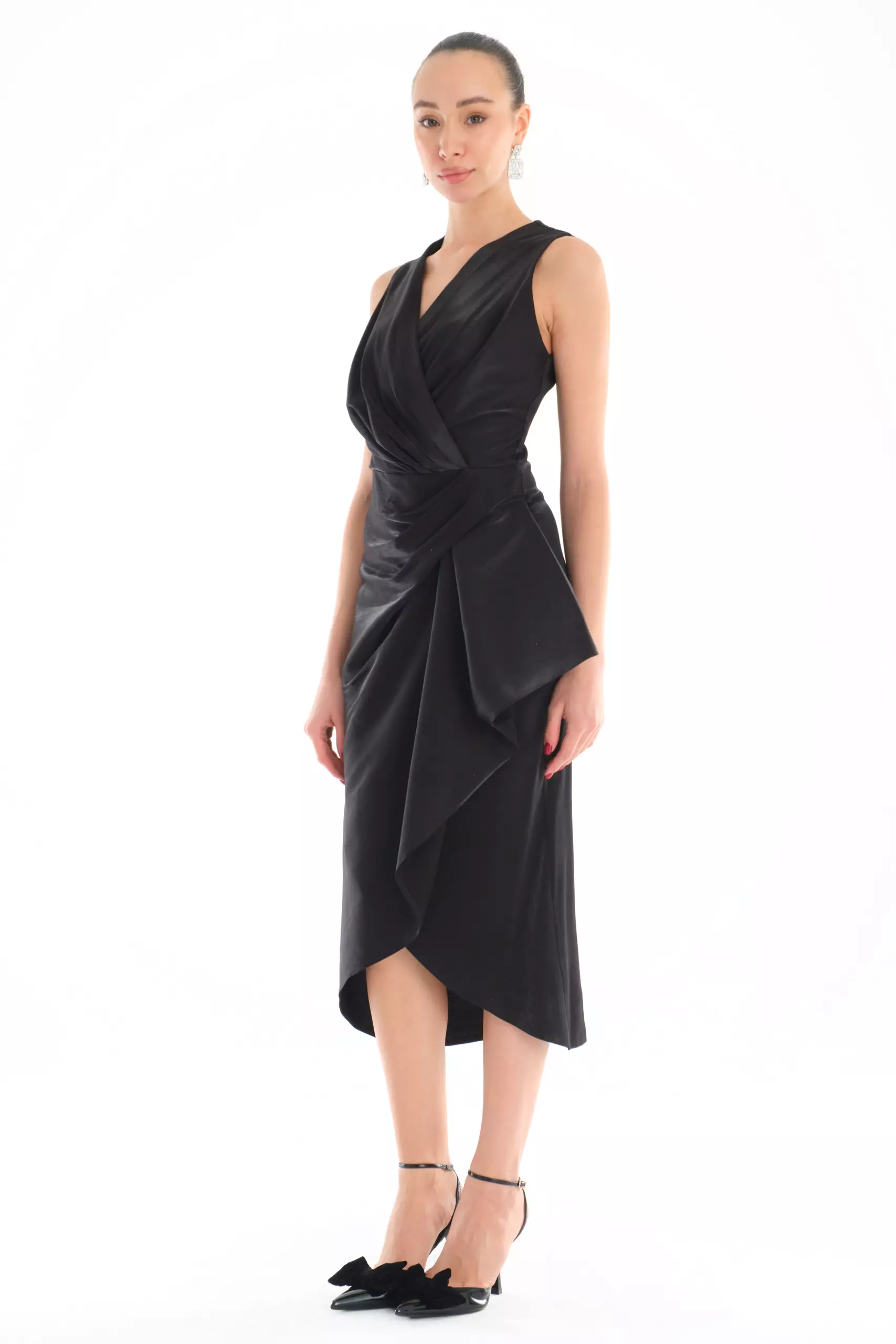 Black satin sleeveless midi dress