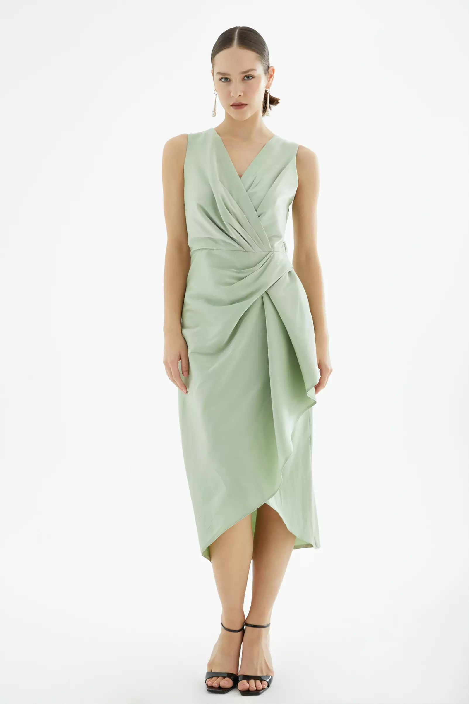 Mint green satin sleeveless midi dress