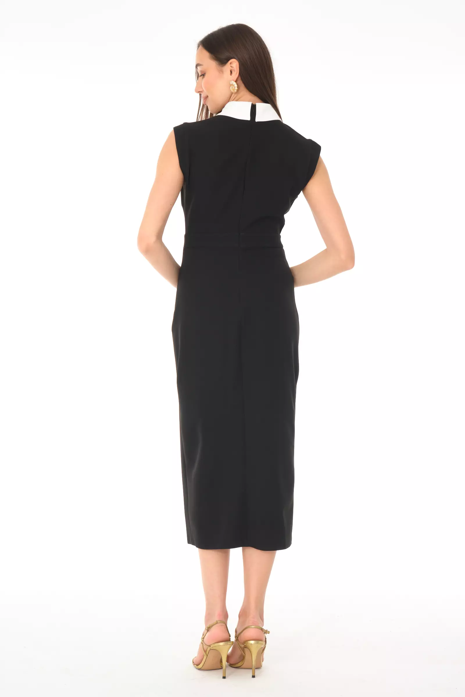 Black crepe sleeveless midi dress