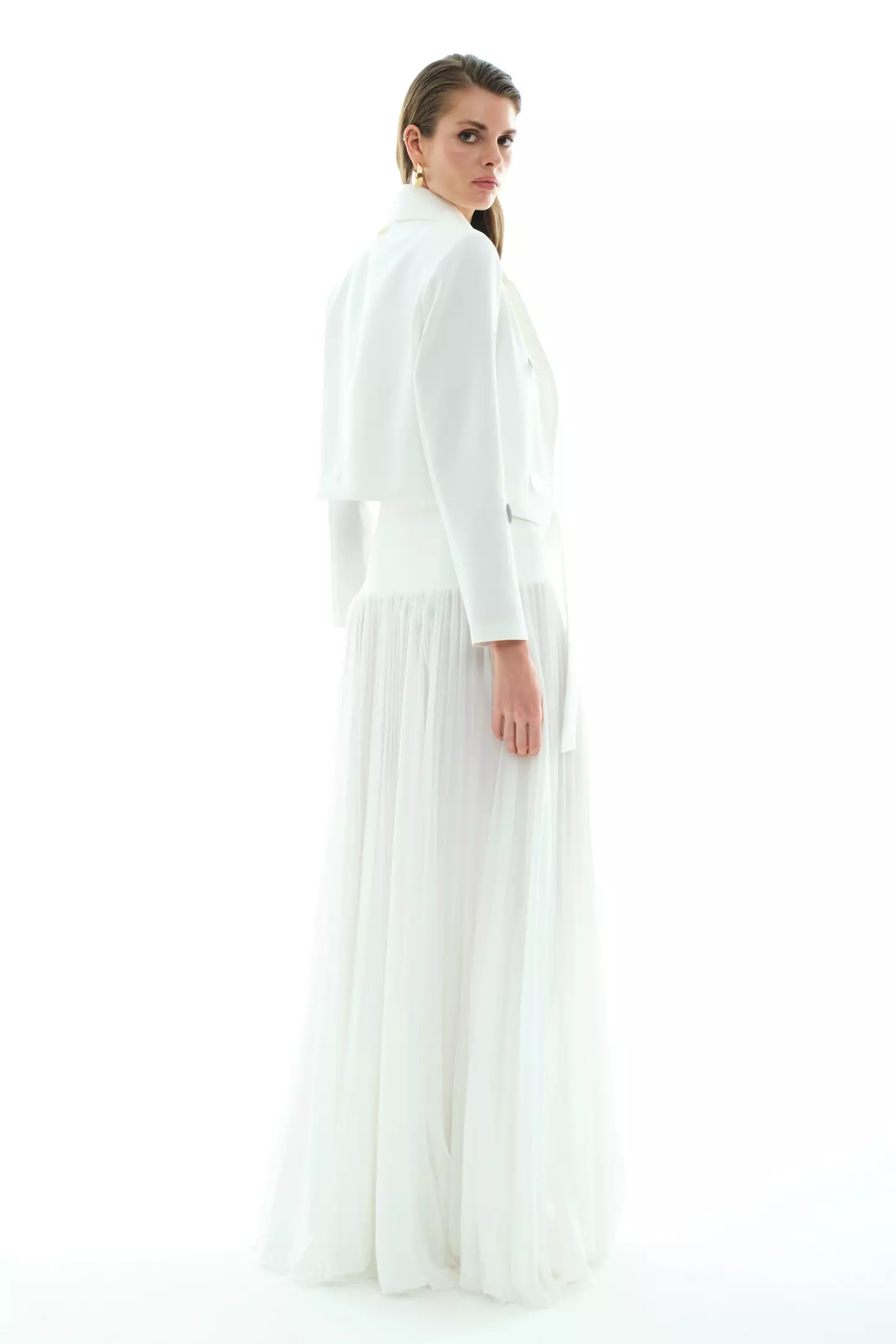White chiffon long skirt