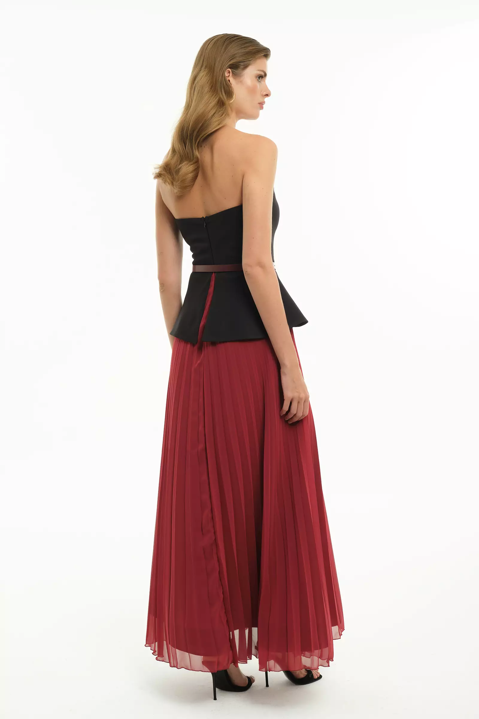 Maroon chiffon strapless maxi dress