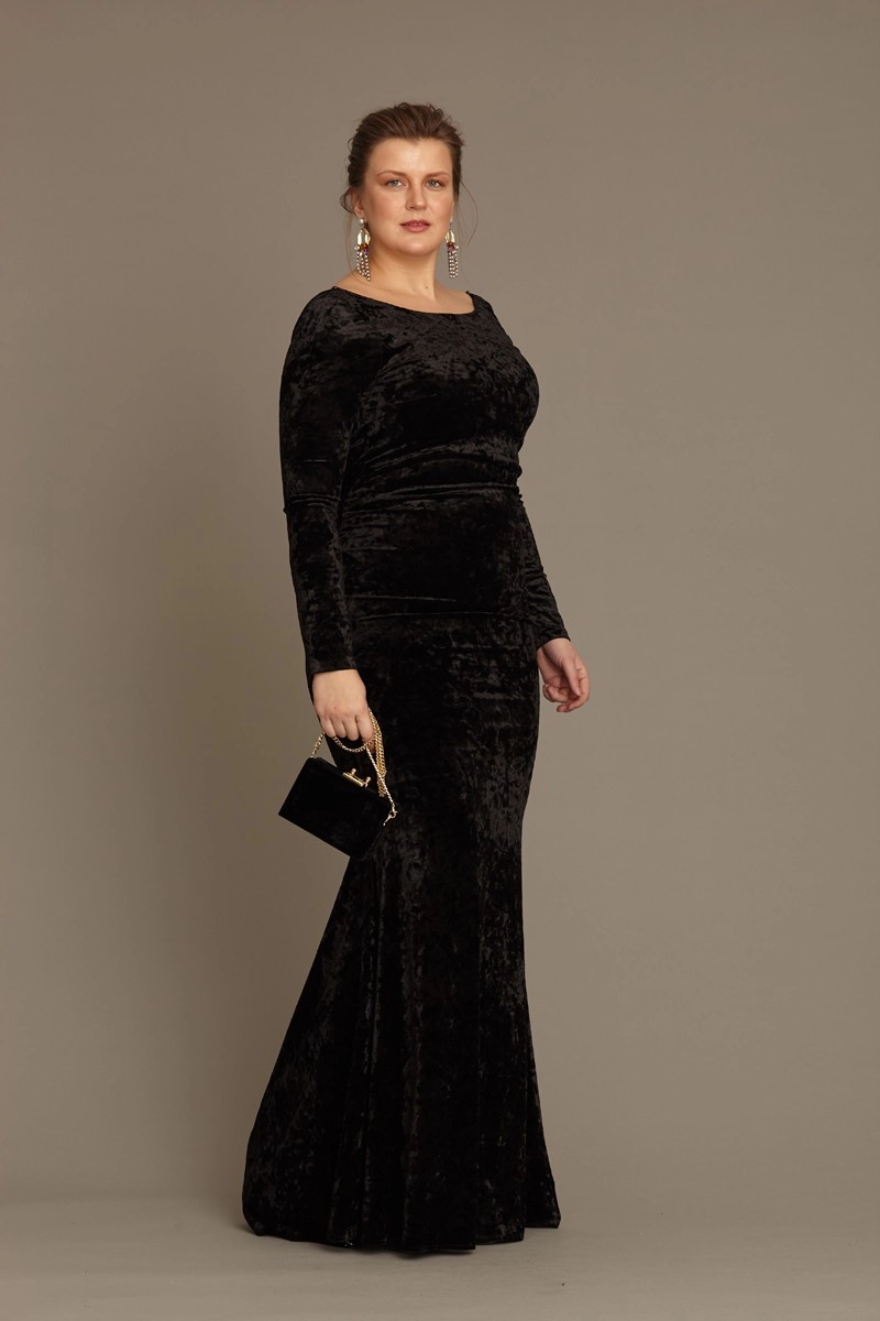 Black Plus Size Velvet Long Sleeve Maxi Dress | All