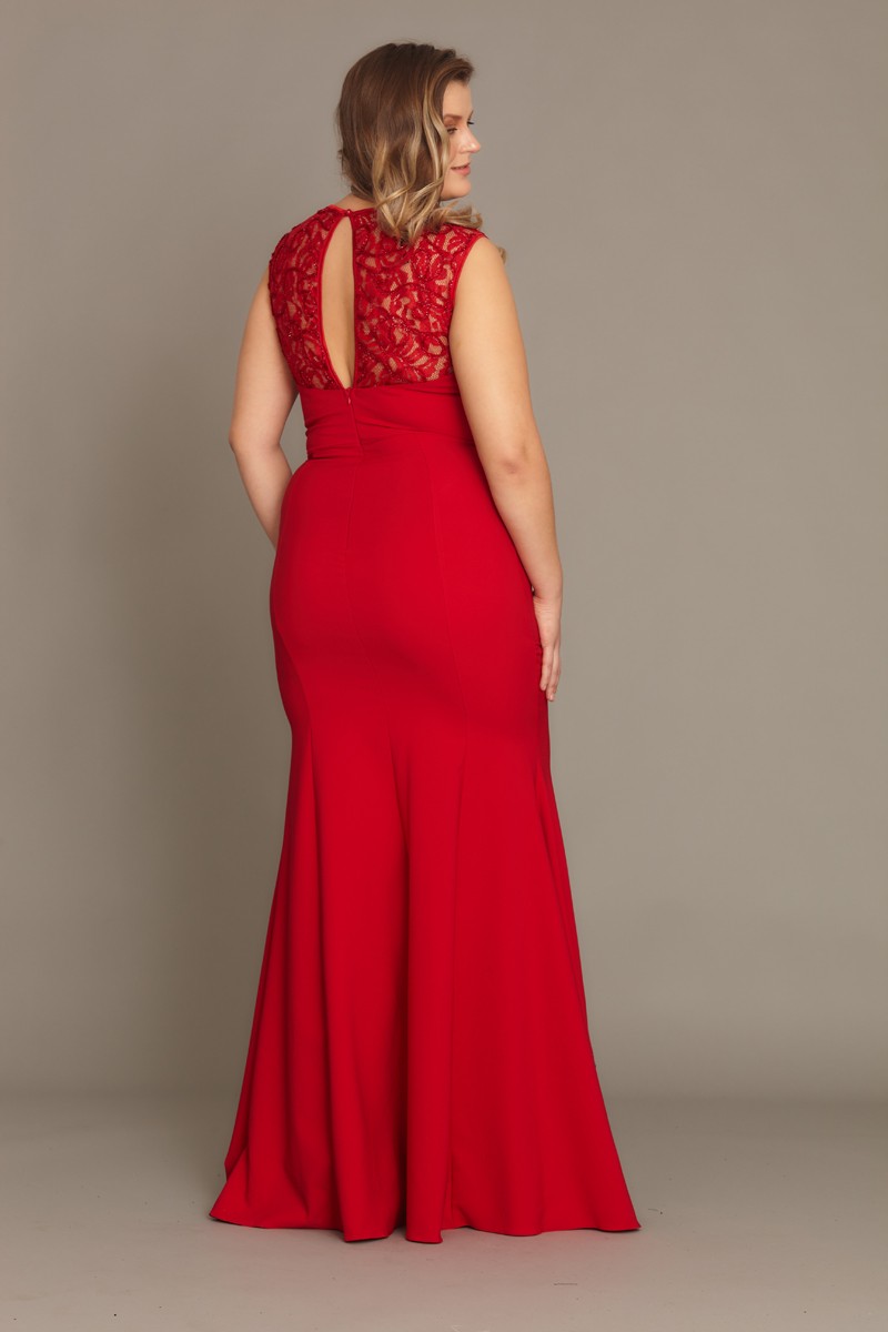 Red Plus Size Crepe Sleeveless Maxi Dress
