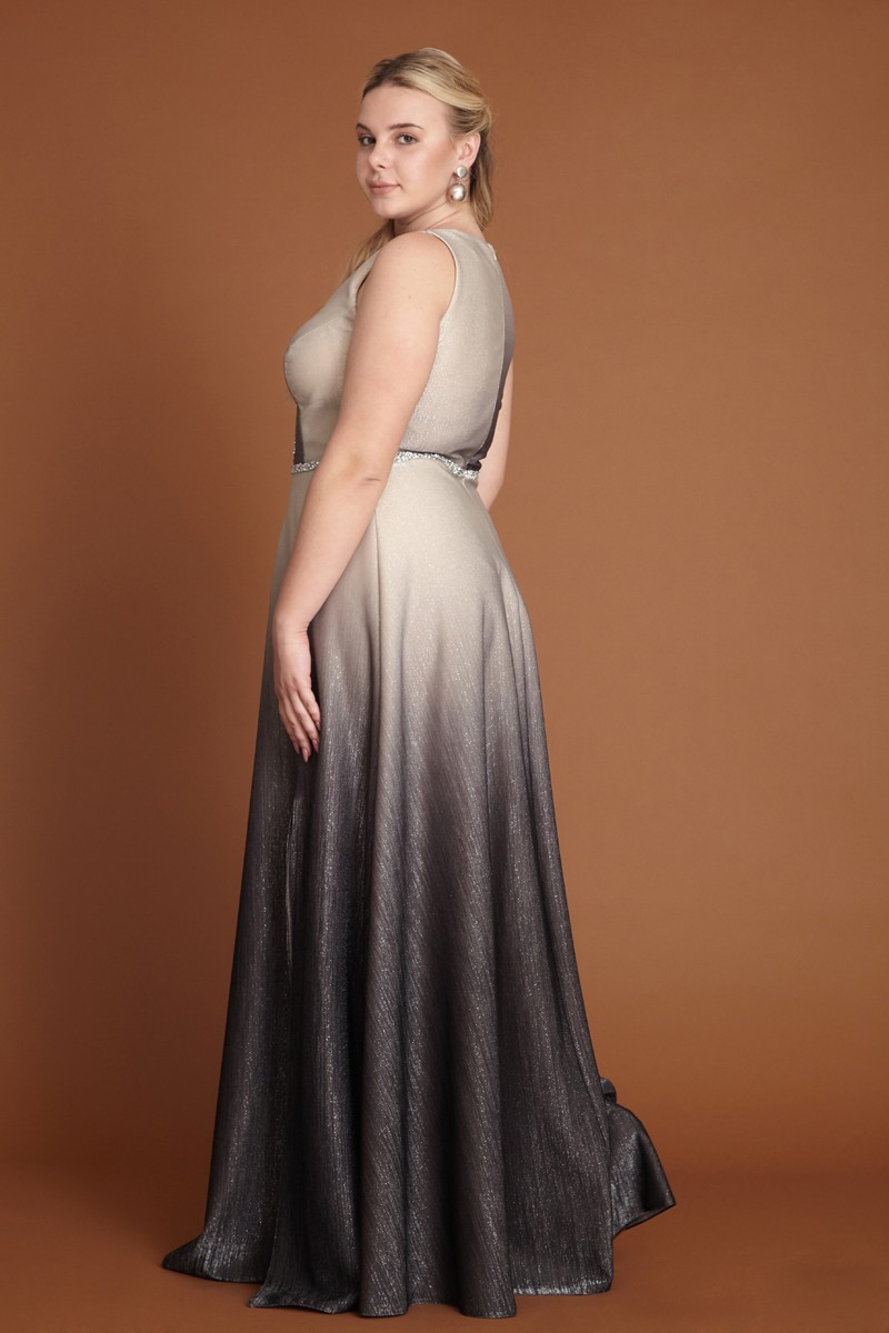 Plus Size Knitted Maxi Sleeveless Dress