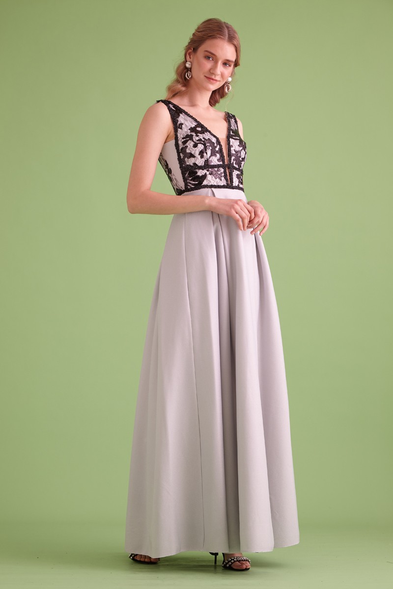 White Knitted Sleeveless Maxi Dress