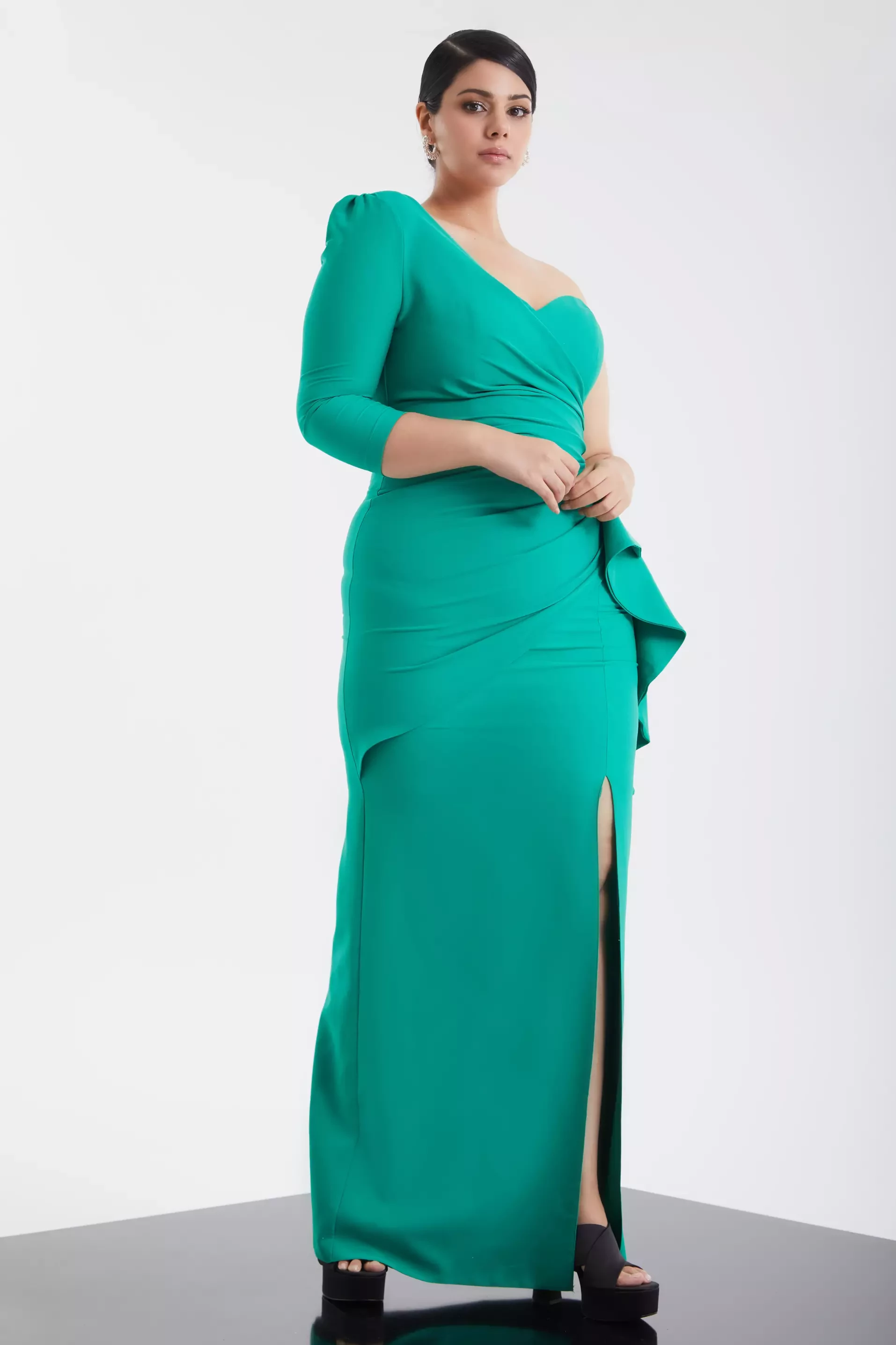 Green Plus Size Crepe One Arm Maxi Dress