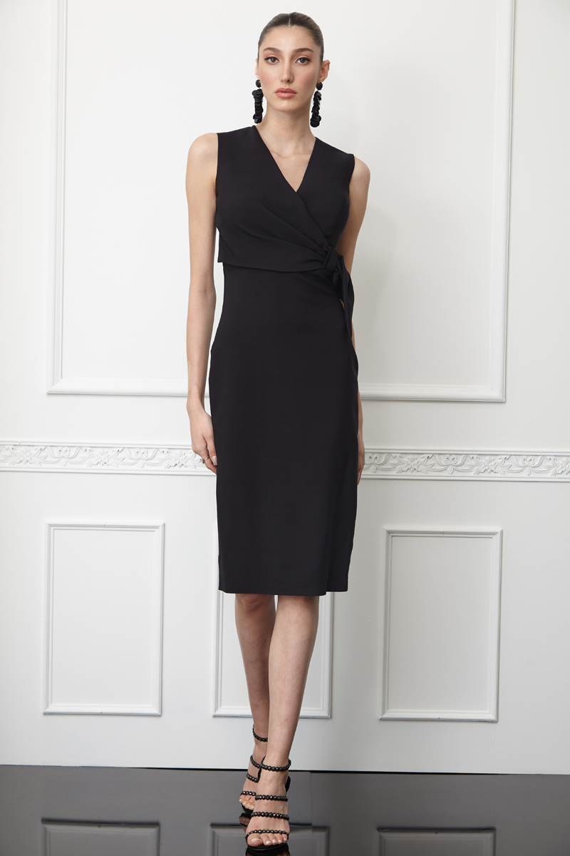 Black Crepe Sleeveless Midi Dress