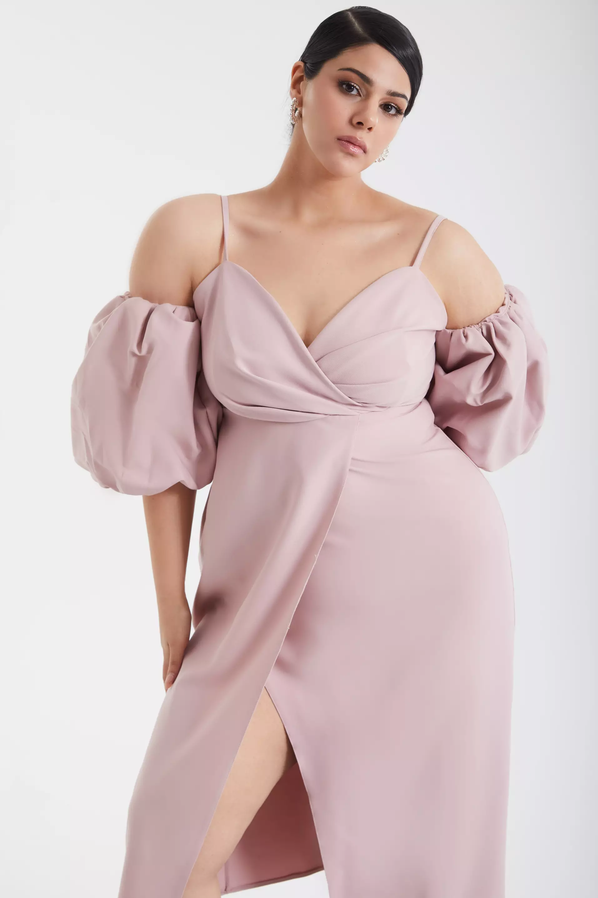 Blush Plus Size Crepe Short Sleeve Midi Dress