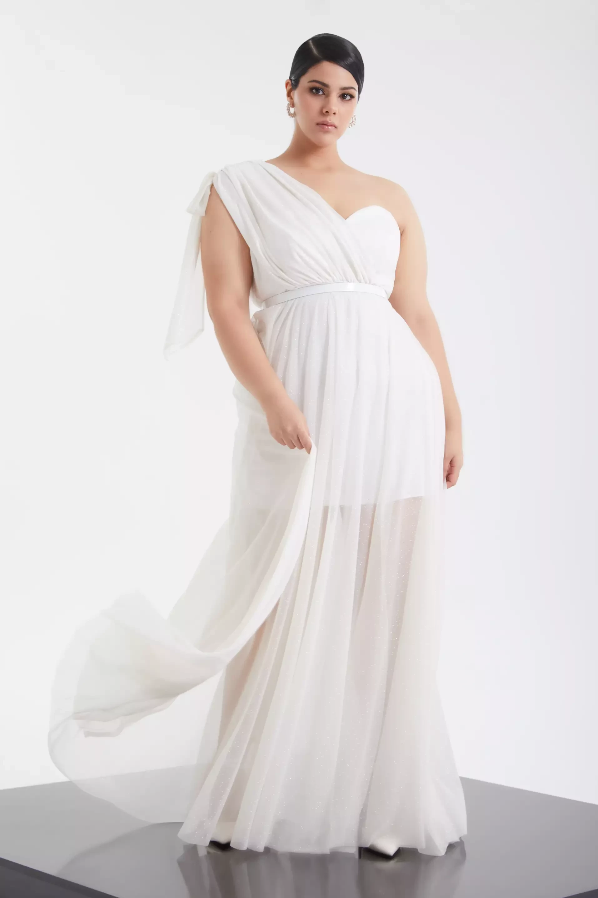 White Plus Size Tulle One Arm Maxi Dress