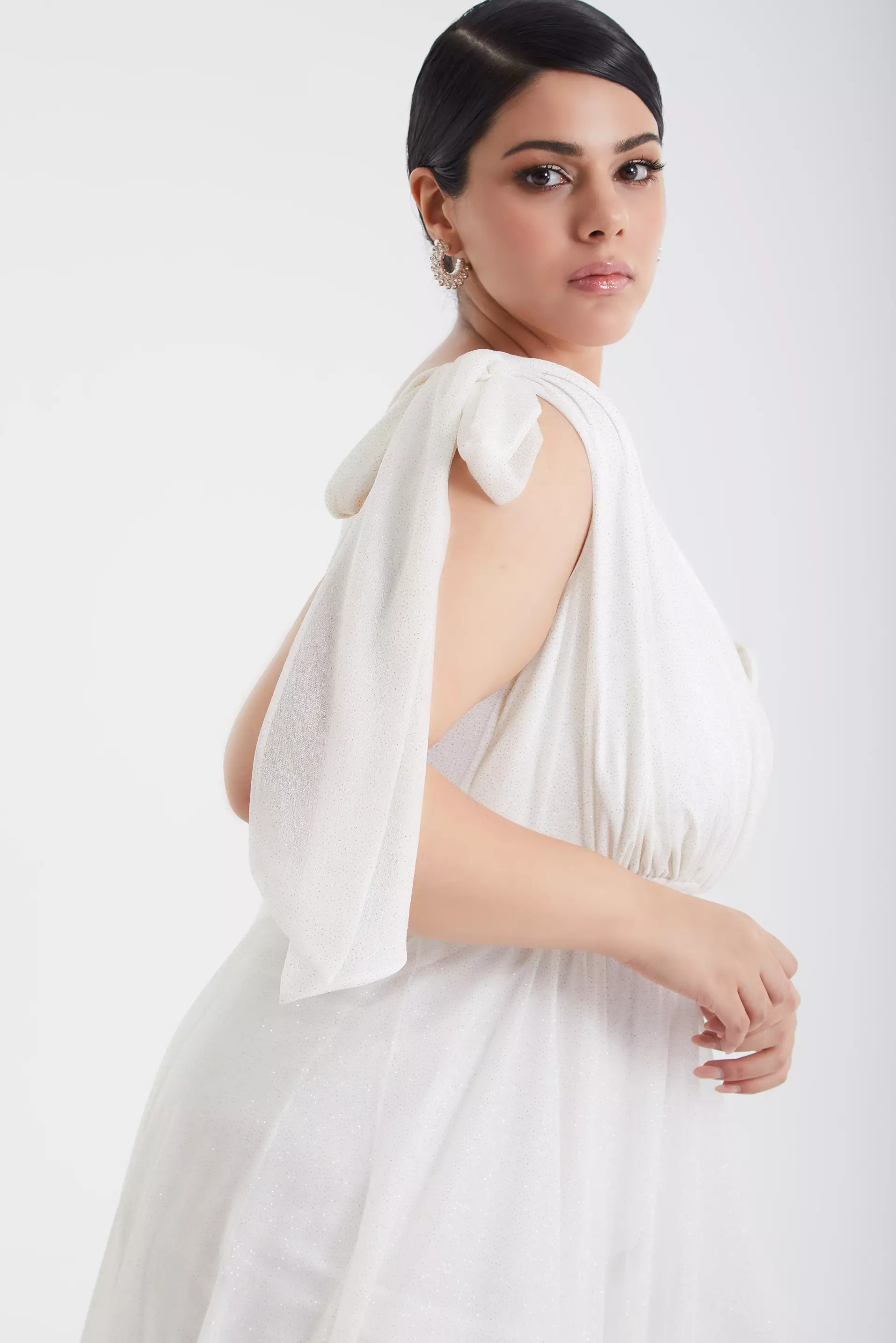 White Plus Size Tulle One Arm Maxi Dress