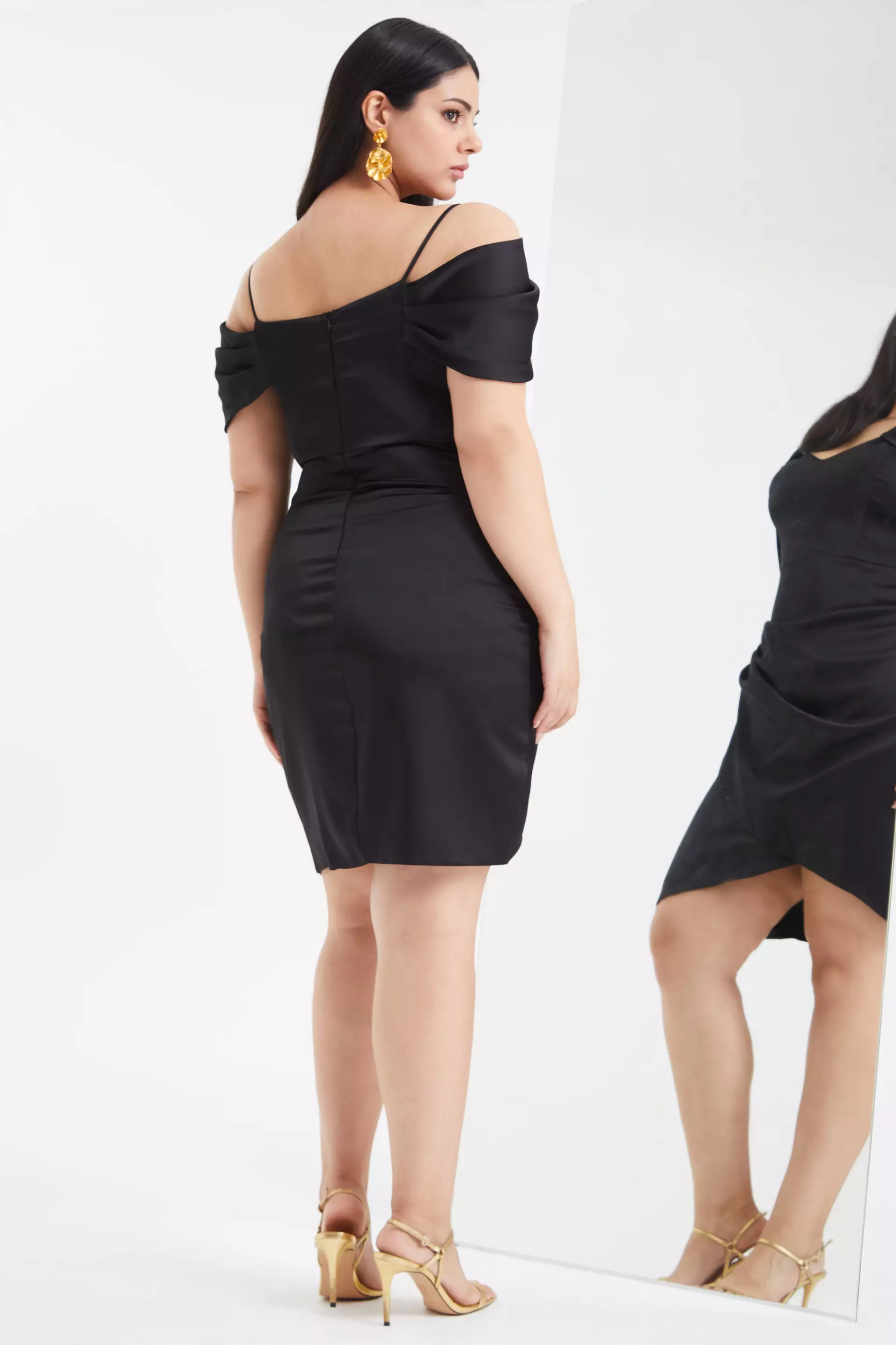 Black Plus Size Satin Short Sleeve Mini Dress