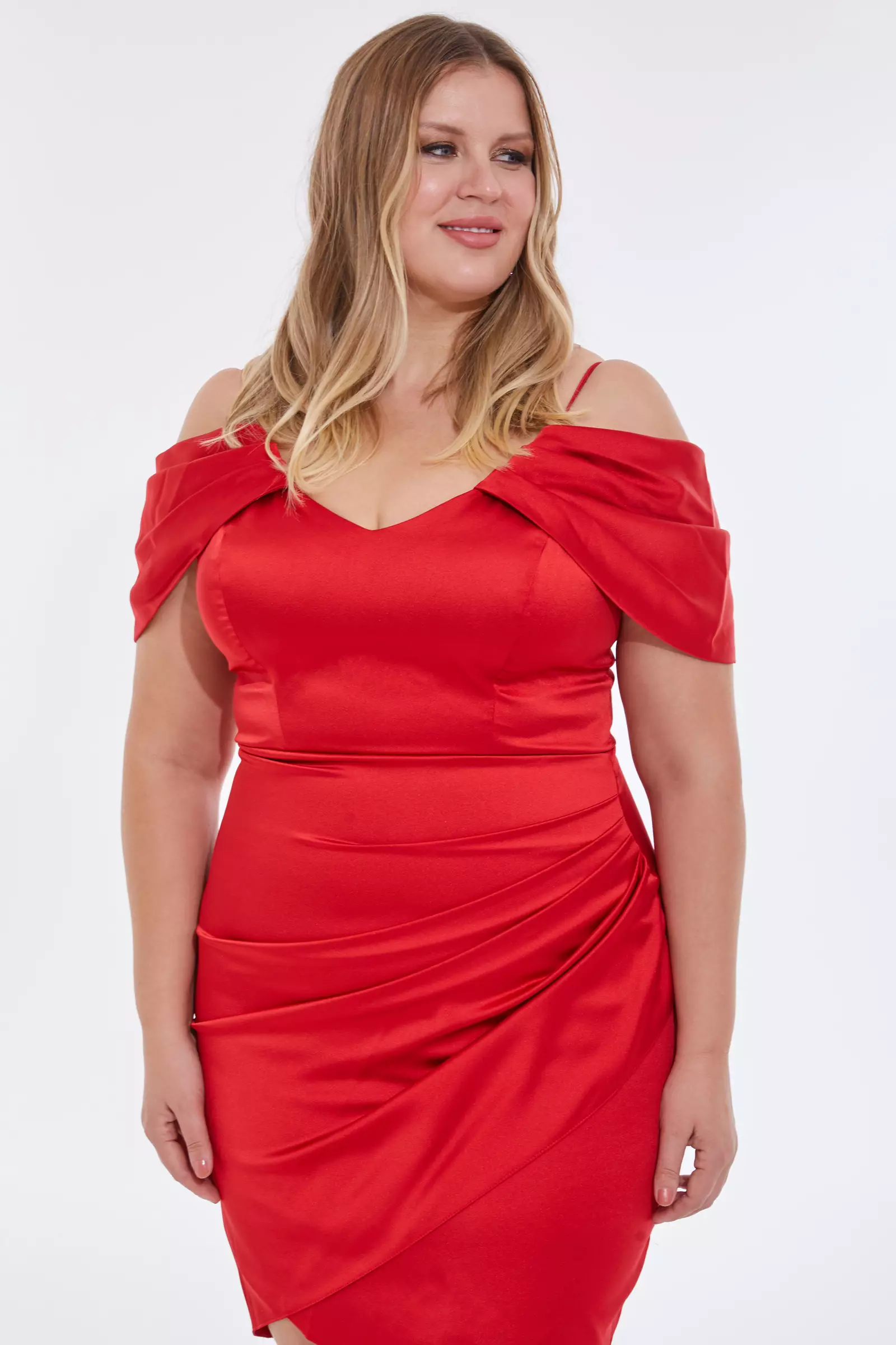 Red Plus Size Satin Short Sleeve Mini Dress
