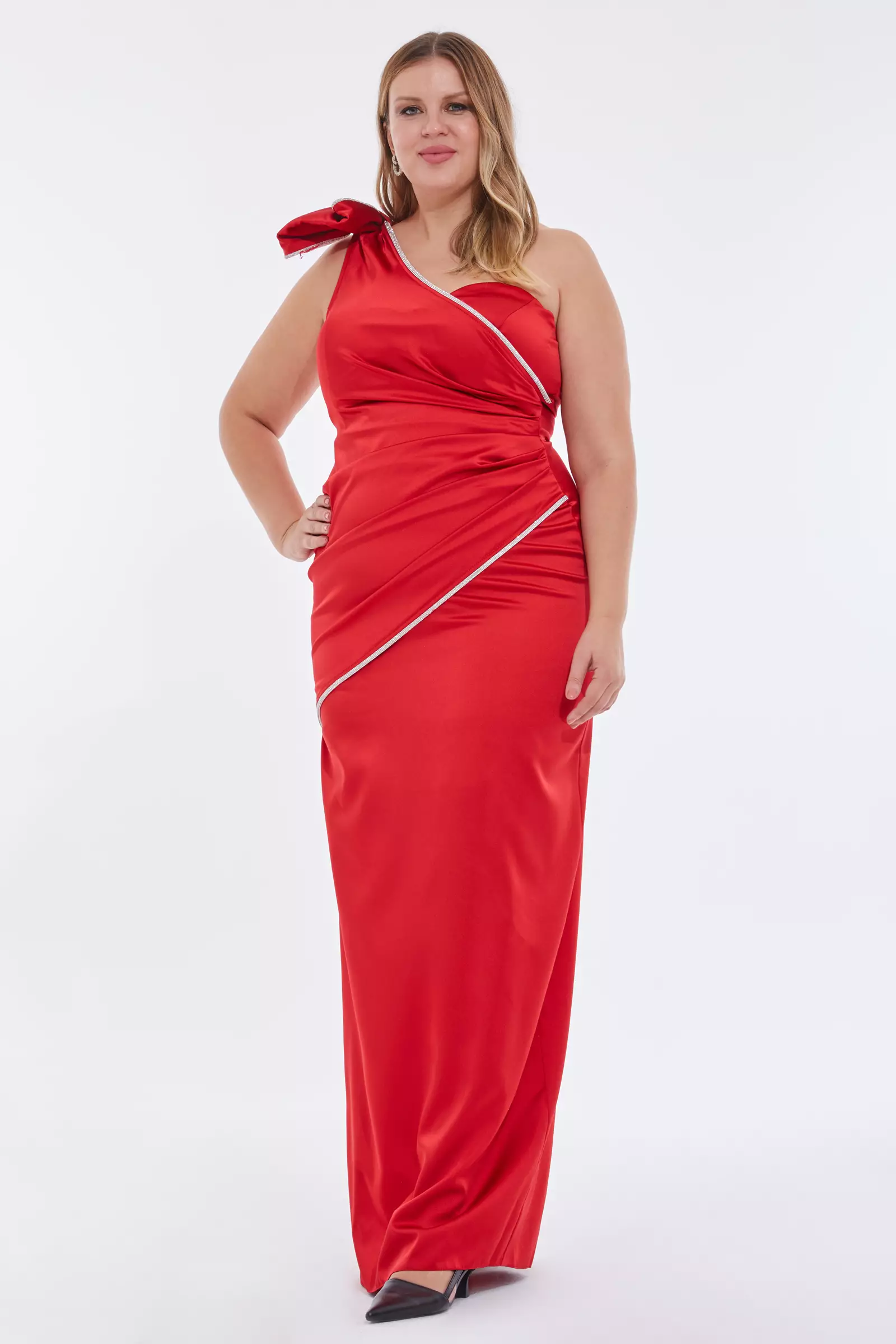 Red Plus Size Satin One Arm Maxi Dress