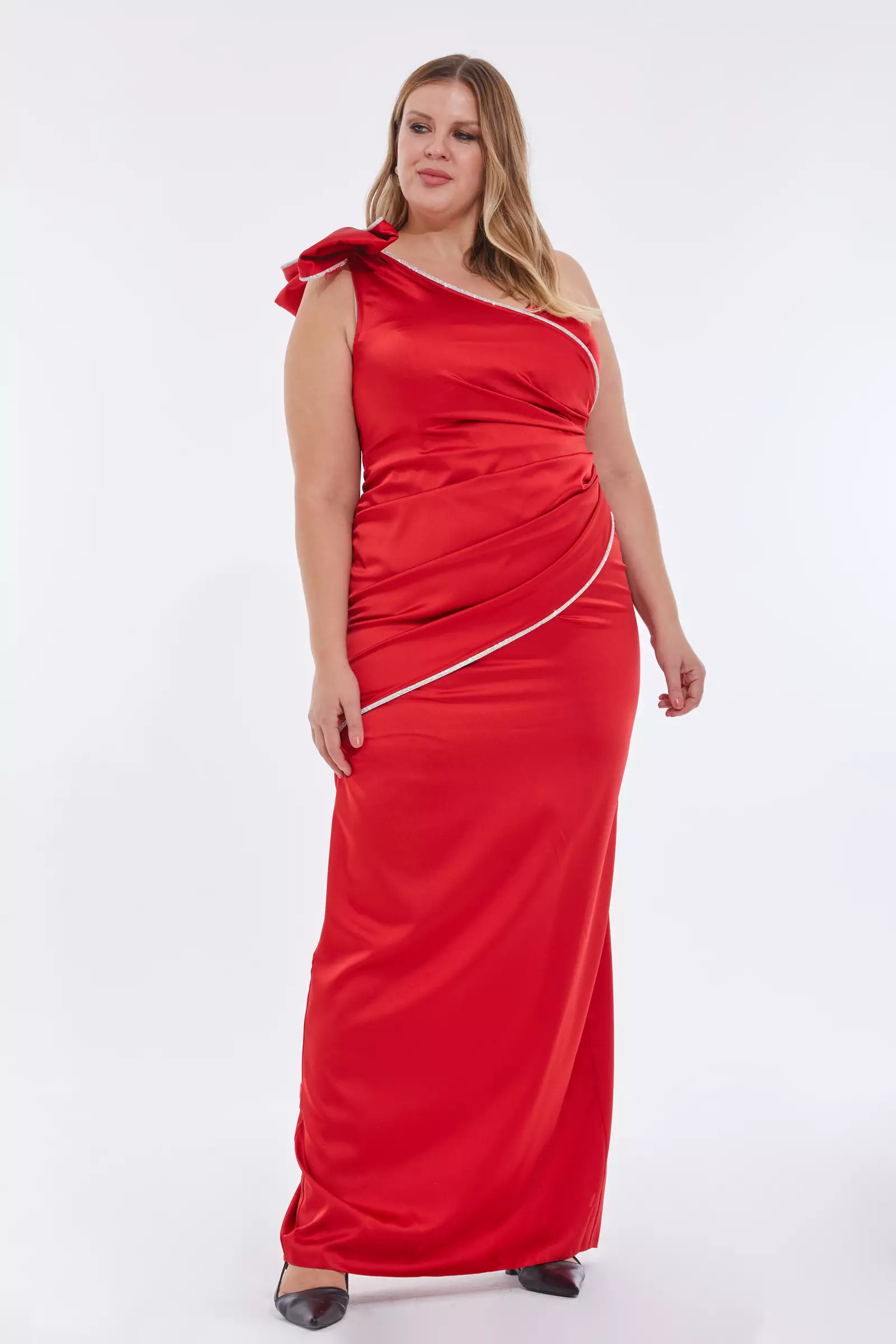 Red Plus Size Satin One Arm Maxi Dress
