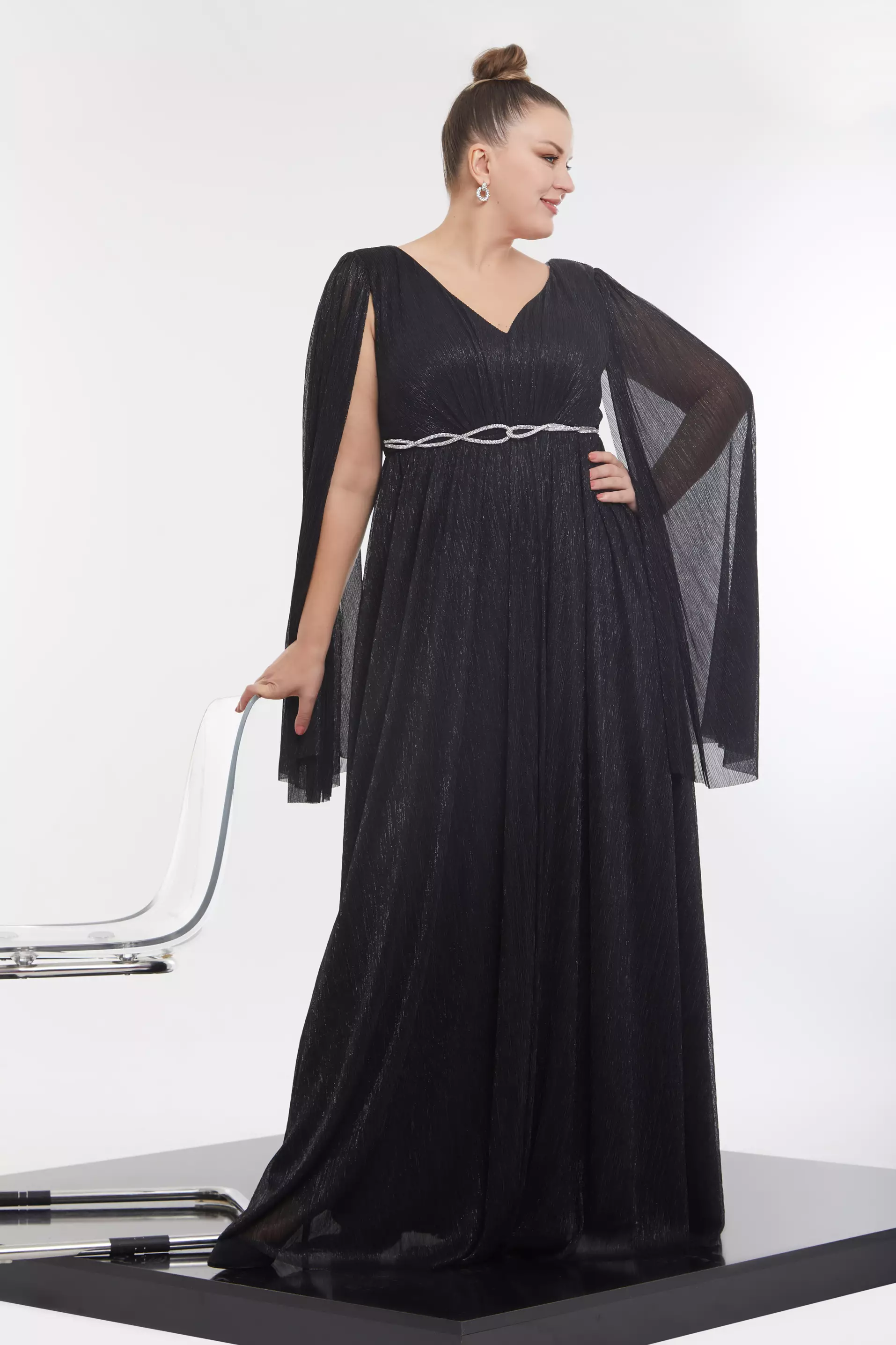 Black Plus Size Moonlight Long Sleeve Maxi Dress
