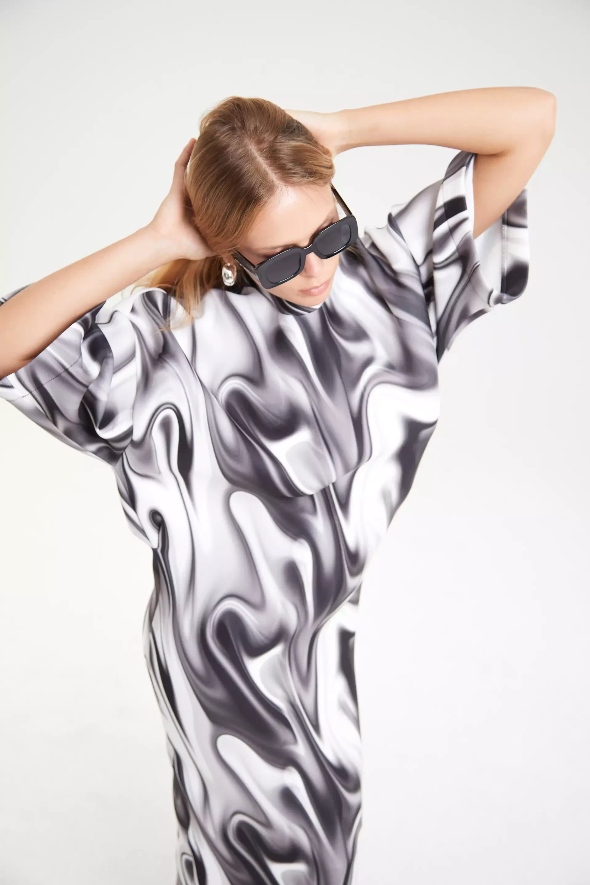 Printed Dalgic Long Sleeve Maxi Dress