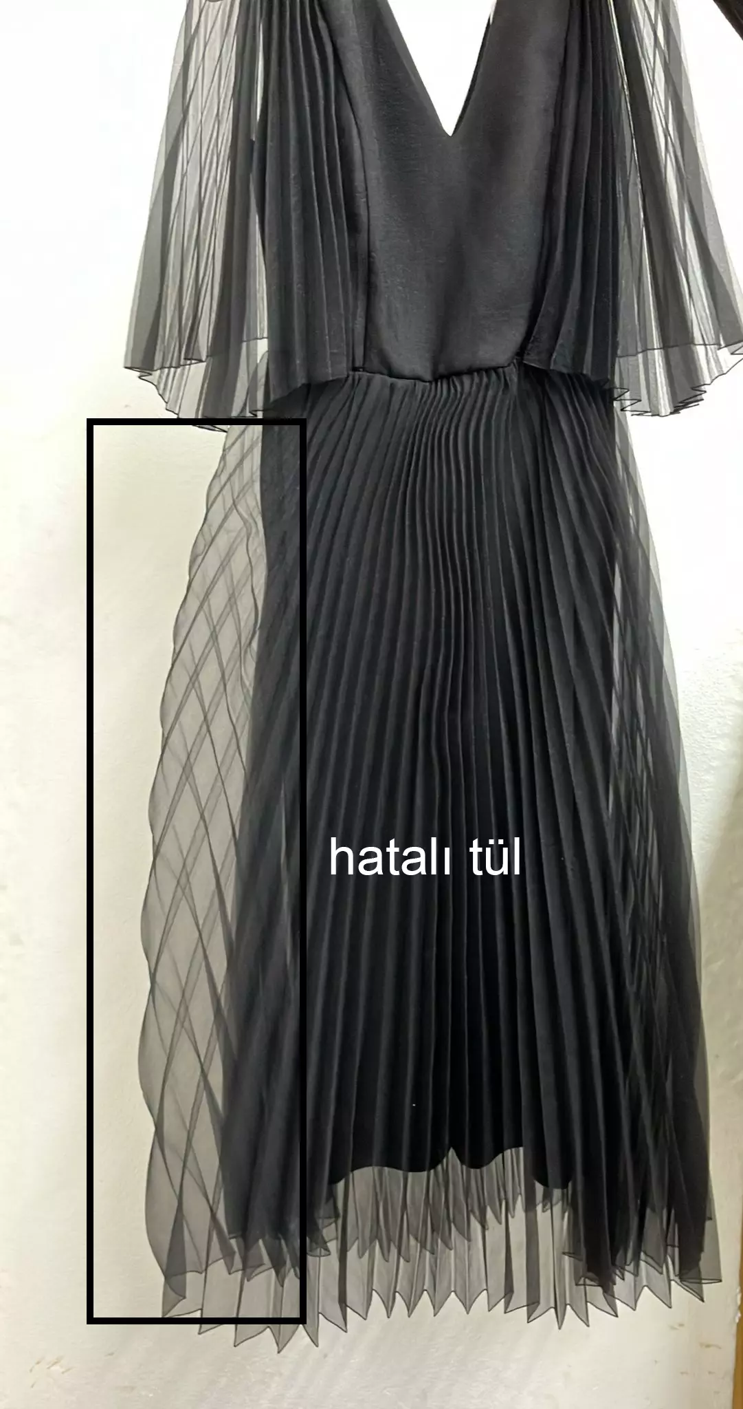 Black tulle 3/4 sleeve midi dress