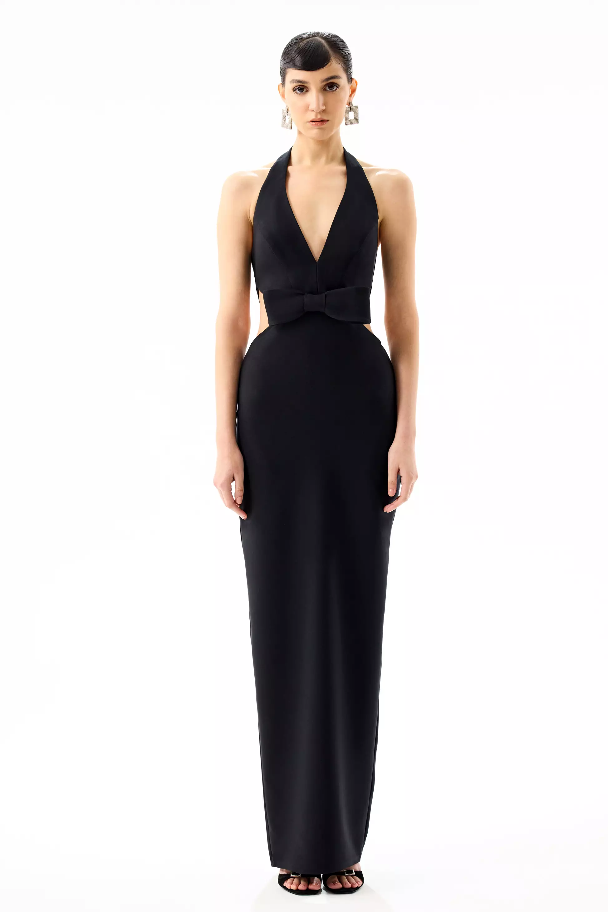 Black Crepe Sleeveless Long Dress