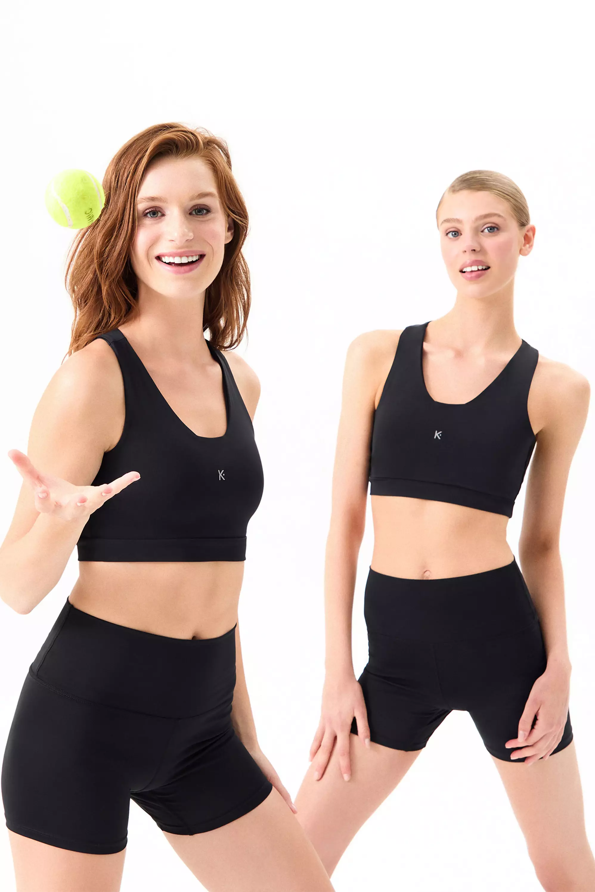 Black Sleeveless Activewear Bra